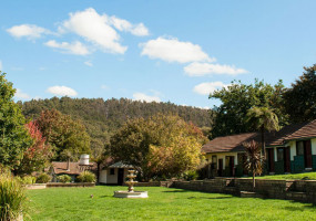 mindfulness retreat healesville